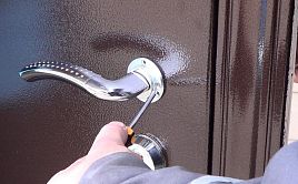 Ремонт ручки входной двери